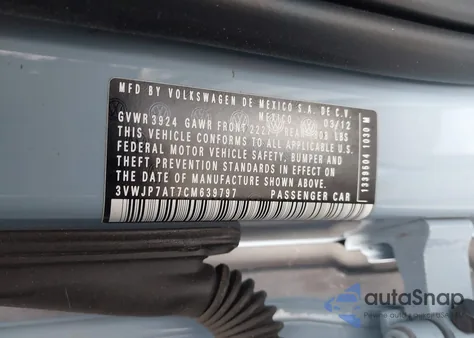 2012 Volkswagen Beetle 2.5L из США, поврежденный, VIN 3VWJP7AT7CM639797